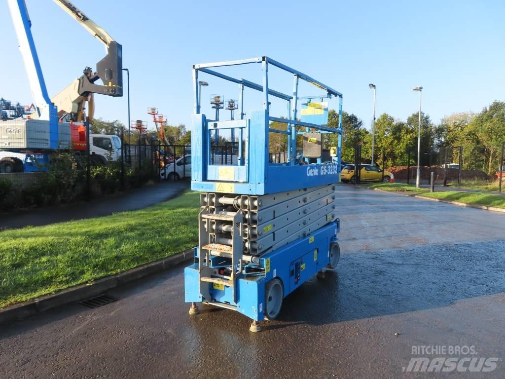Genie GS 3232 Ollós emelők