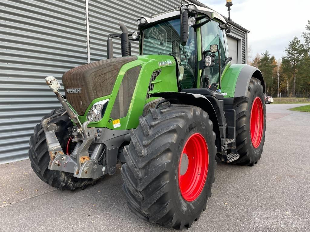 Fendt 828 Vario Traktorok