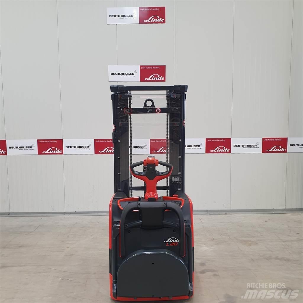 Linde L20APi Gyalogkíséretű targonca