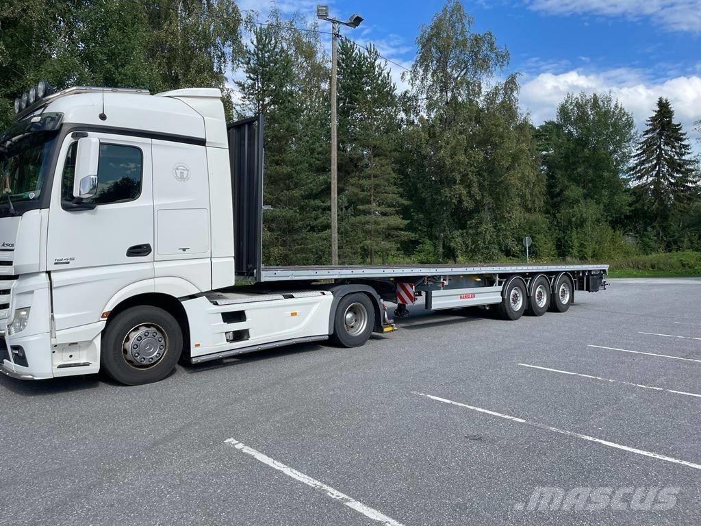 Hangler SDS-H 390 Platós / Ponyvás félpótkocsik