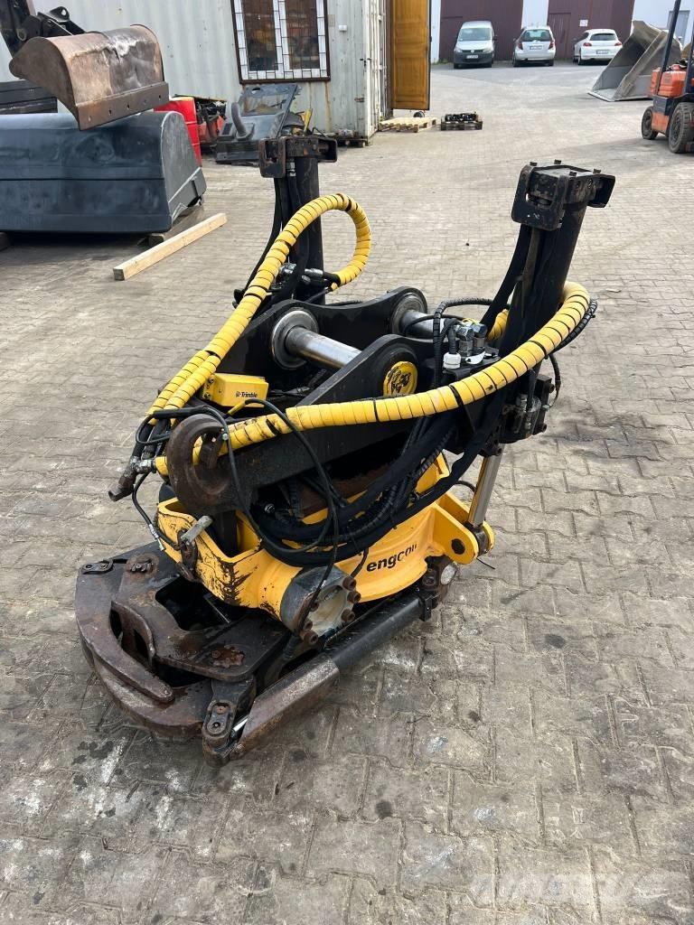  Rotator Engcon Forgatók-Építőipar