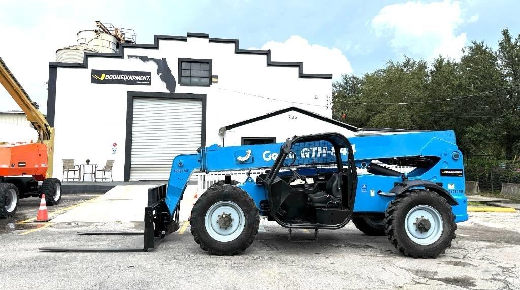 Genie GTH 844 Teleszkópos rakodók