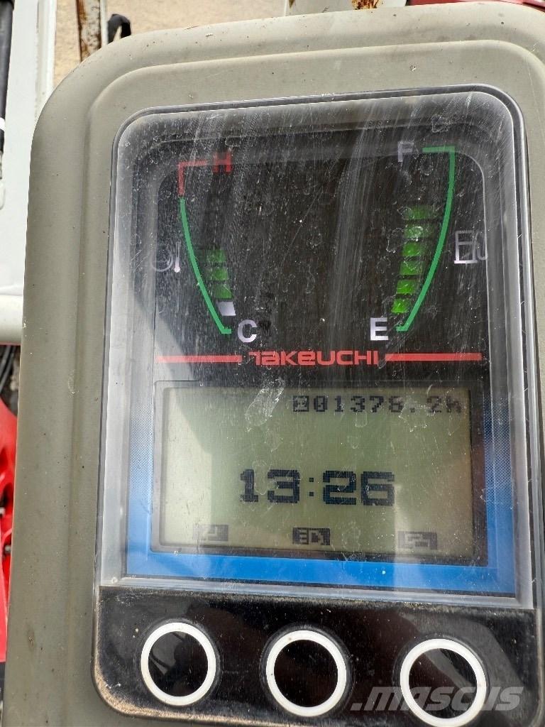 Takeuchi TB 216 Mini kotrók < 7t