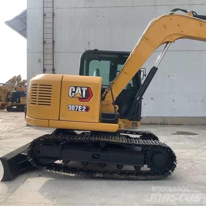 CAT 307E2 Mini kotrók < 7t