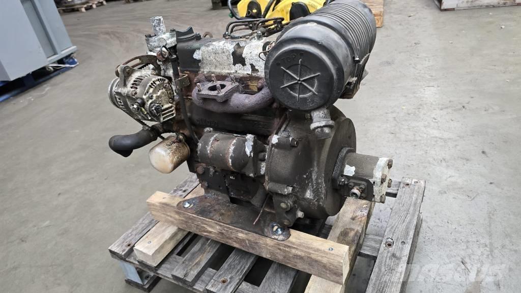 Kubota D1105 Motorok