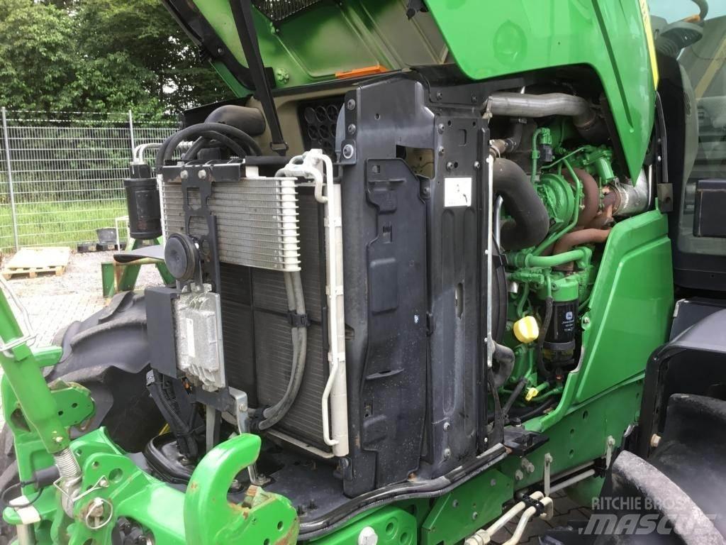 John Deere 6130R Traktorok