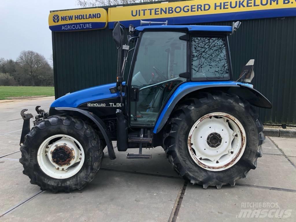 New Holland TL 90 Traktorok