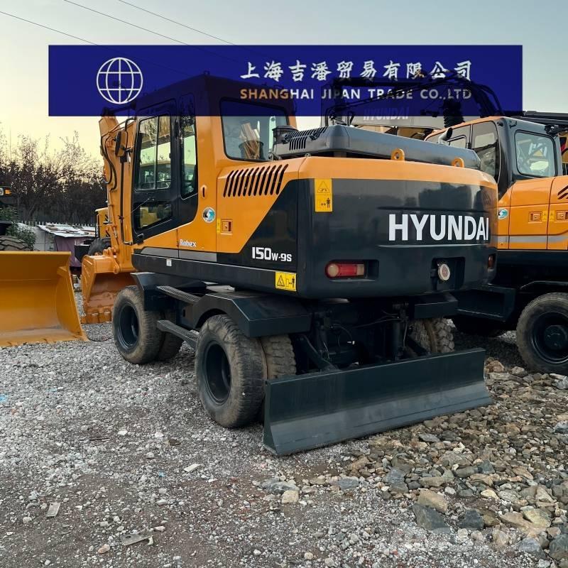 Hyundai R 150 W Gumikerekes kotrók
