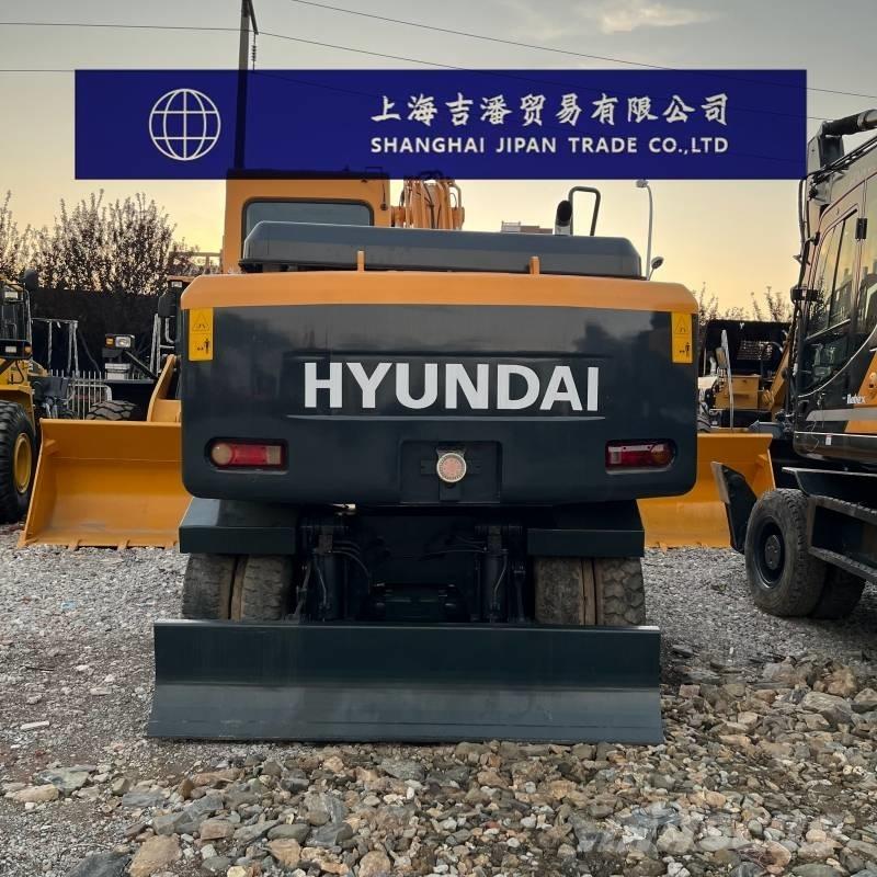 Hyundai R 150 W Gumikerekes kotrók