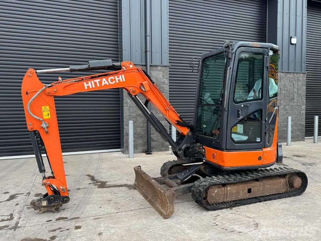 Hitachi ZX 33 U-5 A Mini kotrók < 7t
