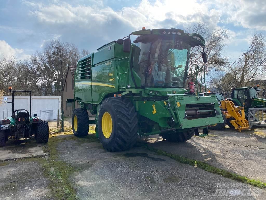John Deere T560 HM Kombájnok