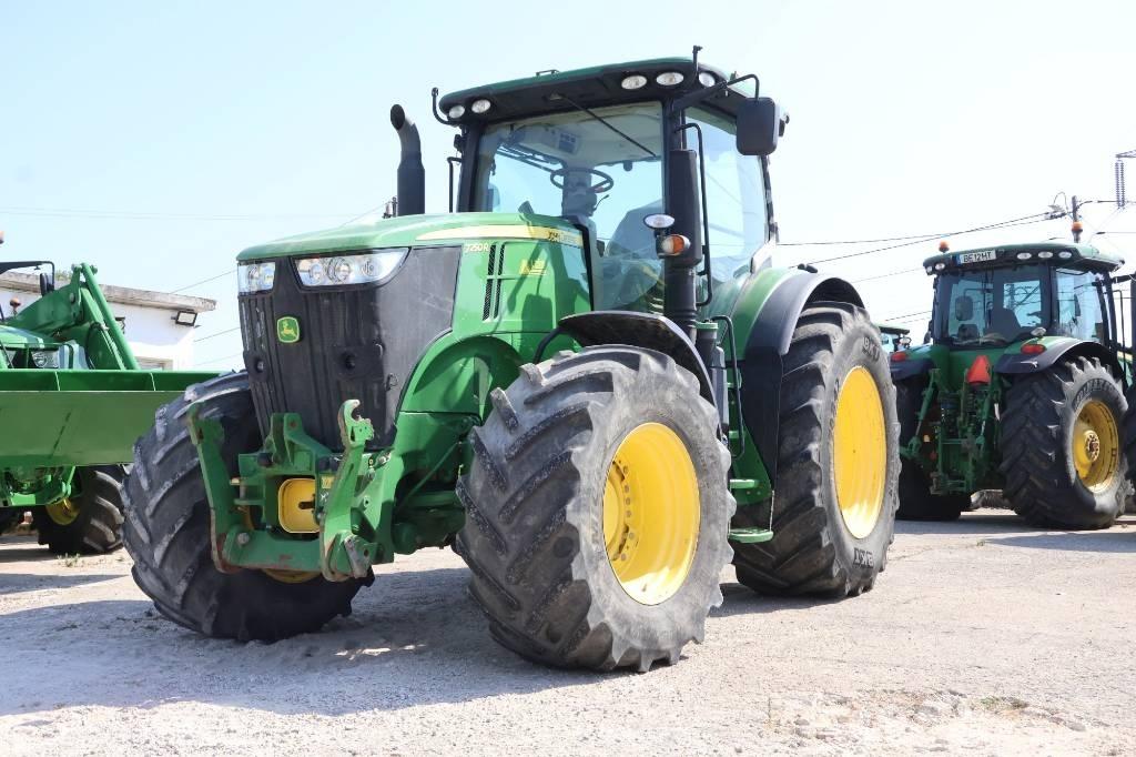John Deere 7250 R Traktorok