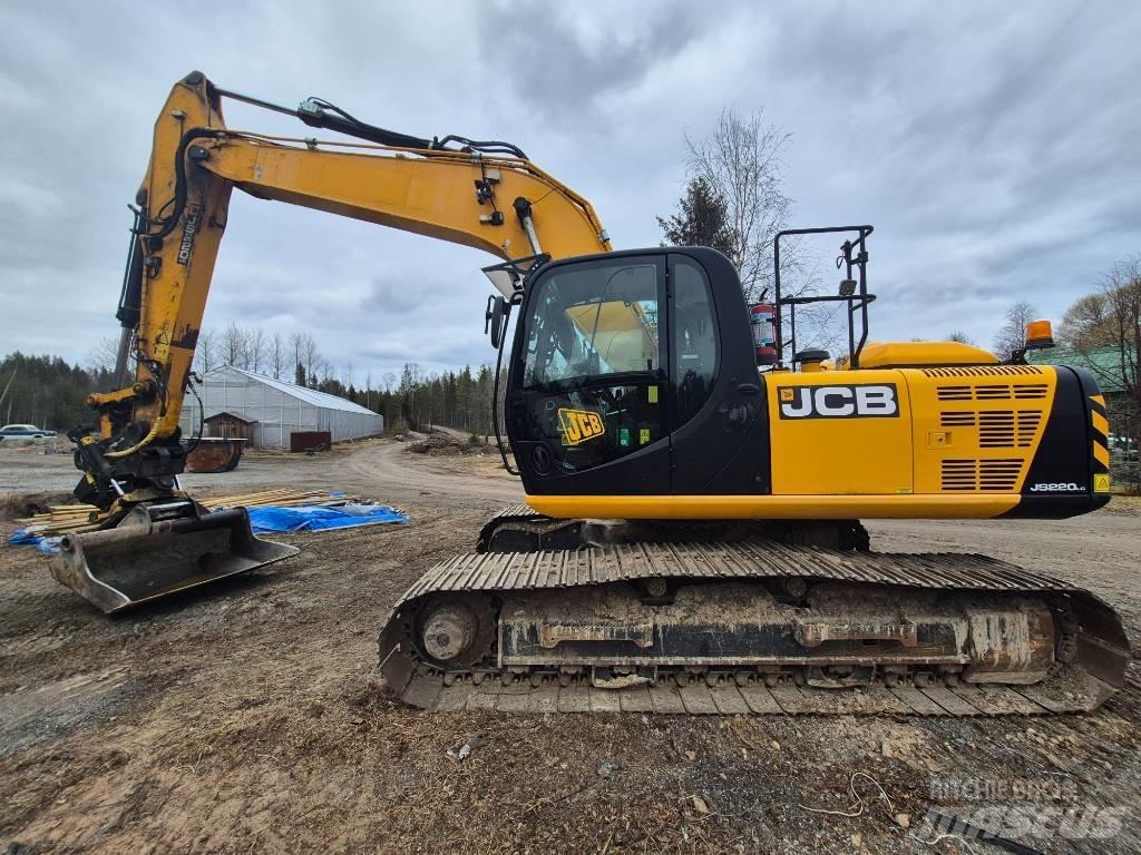 JCB 220 Lánctalpas kotrók
