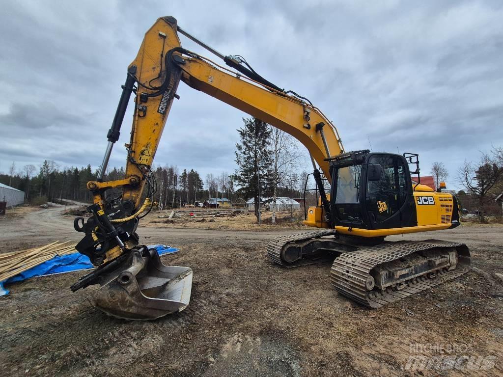 JCB 220 Lánctalpas kotrók