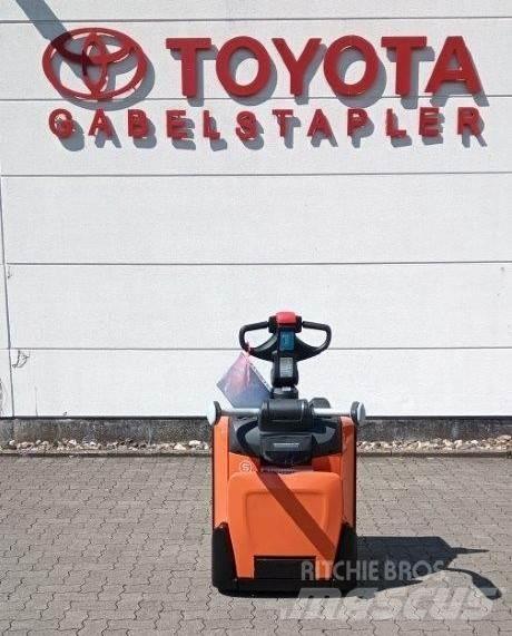 Toyota LPE 250 Alacsony emelőkocsi