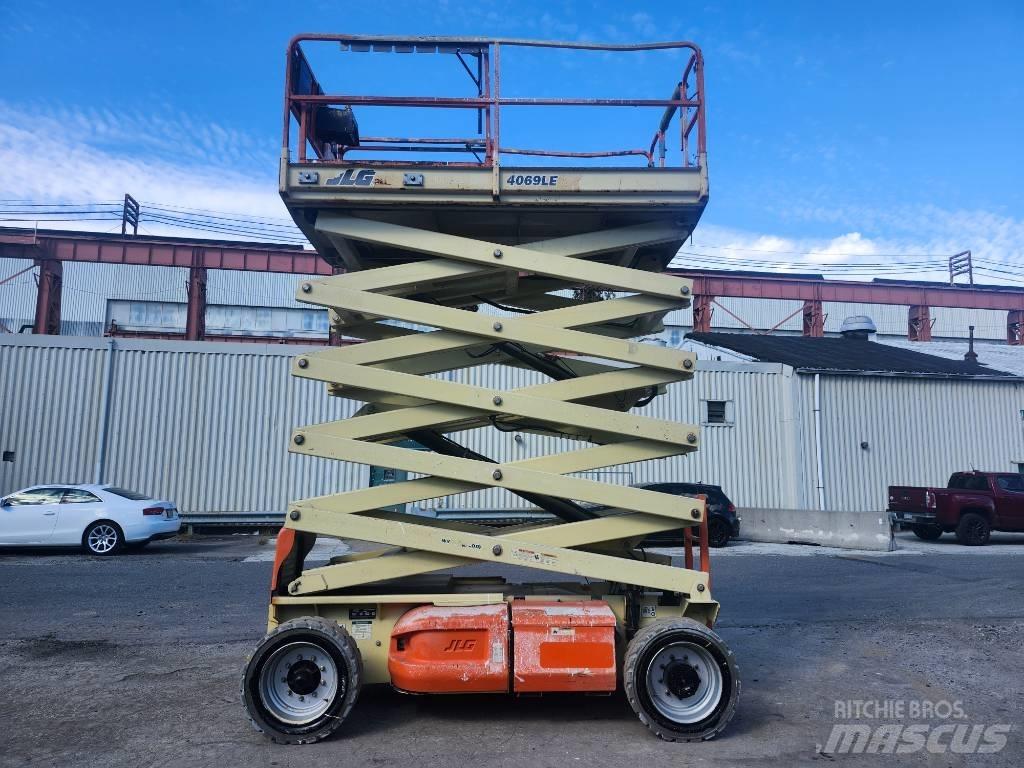 JLG 4069 LE Ollós emelők