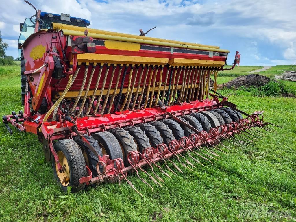 Väderstad Rapid400C Sorvetőgép
