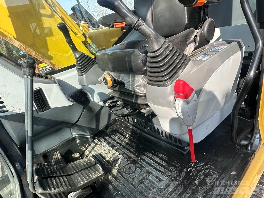 Komatsu PC 110 Közepes (midi) kotrók 7 t - 12 t