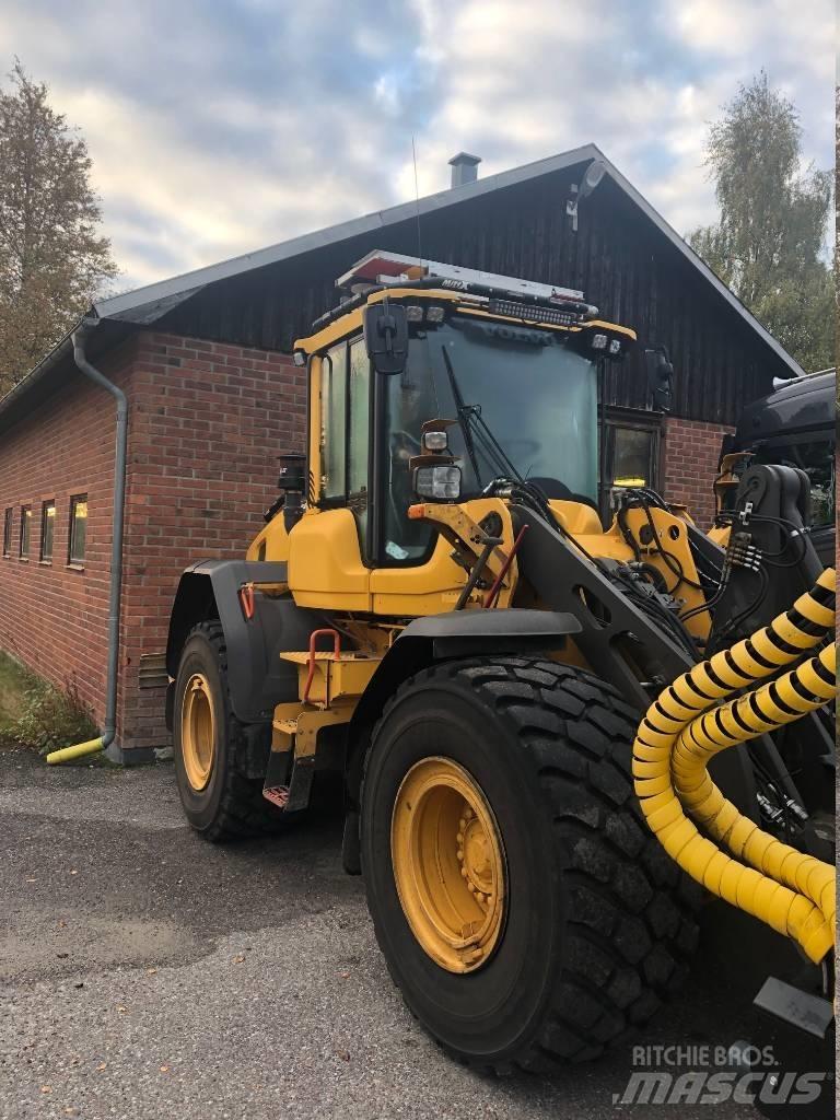Volvo L90H Gumikerekes homlokrakodók