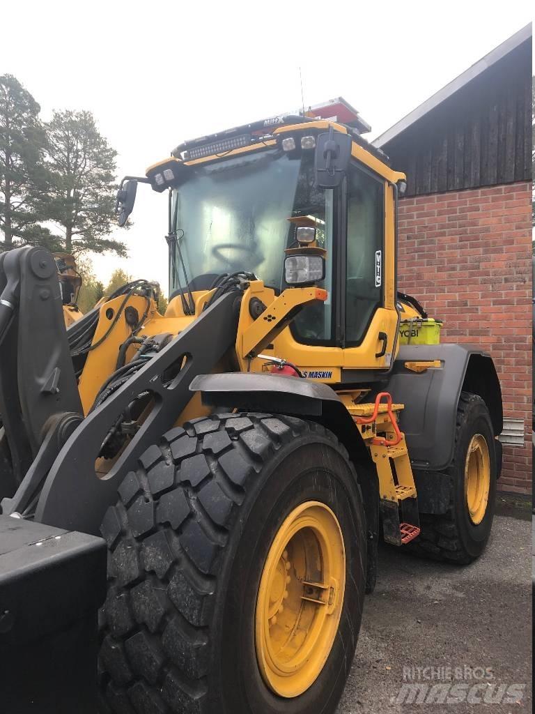 Volvo L90H Gumikerekes homlokrakodók