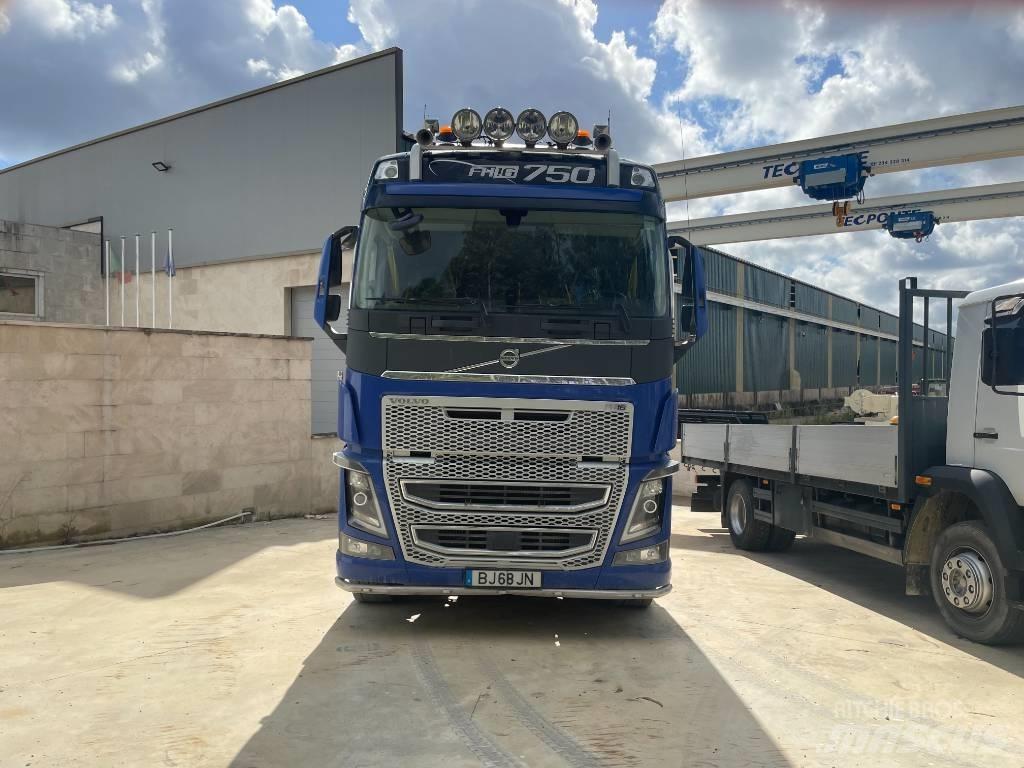 Volvo FH16 750 Nyergesvontatók