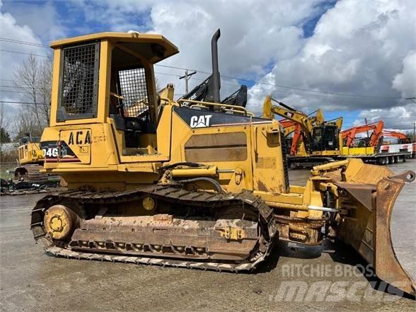 CAT D4G lánctalpas dózerek