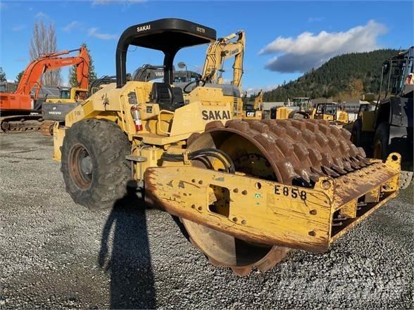 Sakai SV510 Egydobos hengerek