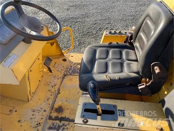 Sakai SV510 Egydobos hengerek