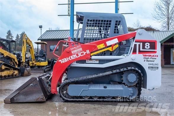 Takeuchi TL8 Kompaktrakodók