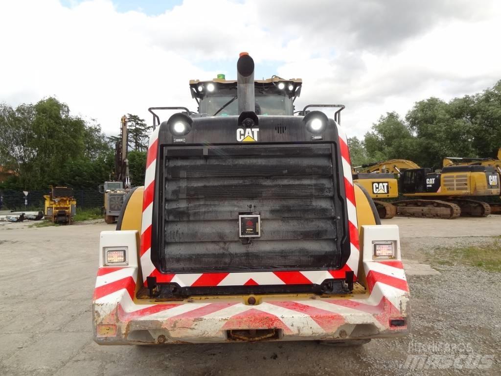 CAT 962 M Gumikerekes homlokrakodók