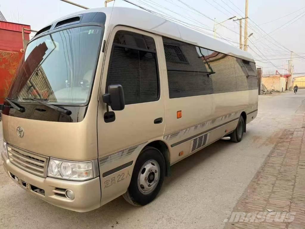Toyota Coaster Bus Mini buszok