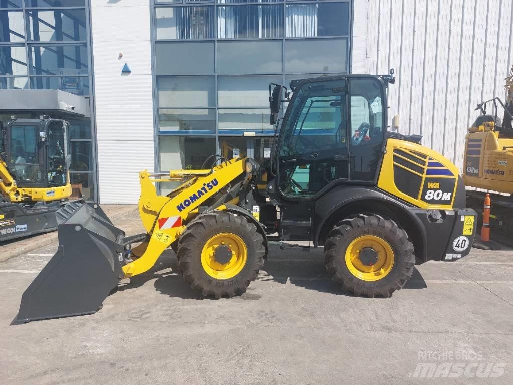 Komatsu WA80M-8 Mini homlokrakodók