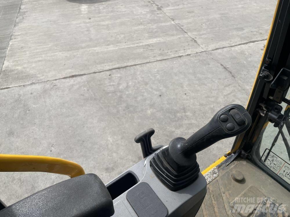 JCB 140 X Lánctalpas kotrók