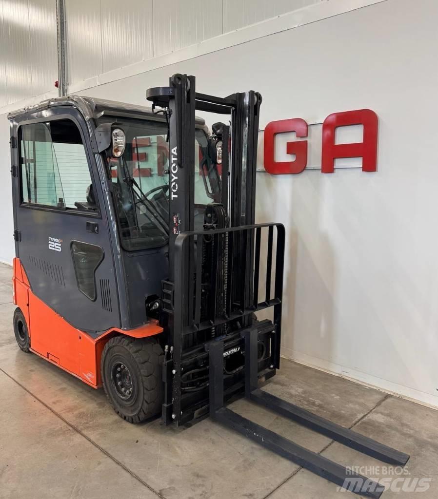 Toyota 10939 - 8FBMT25 Elektromos targoncák