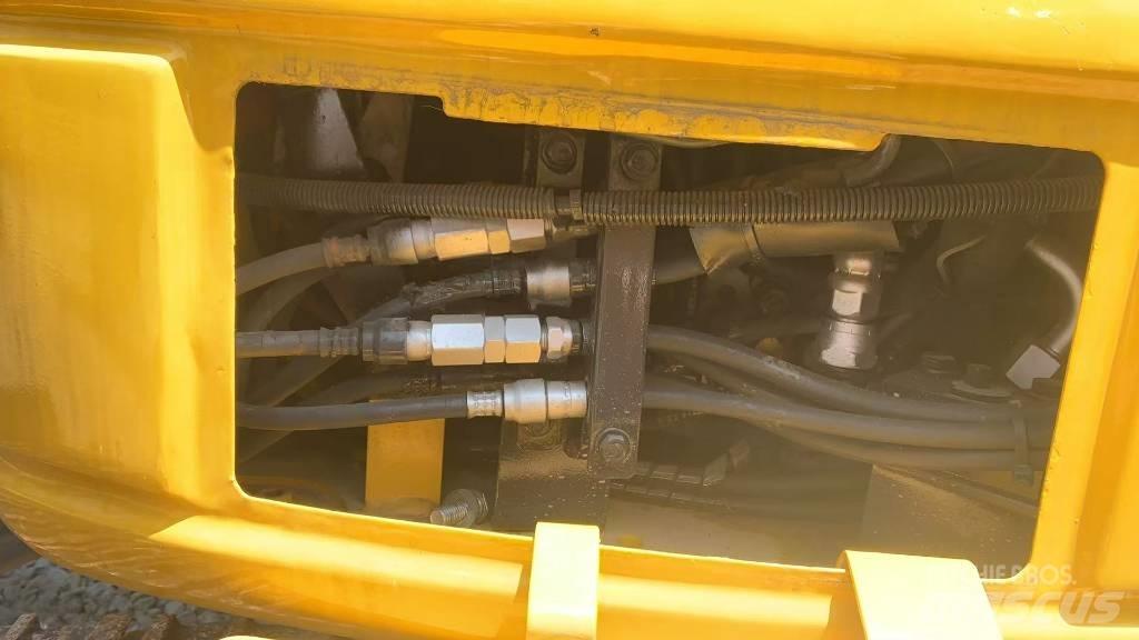 Komatsu PC 40 MR Lánctalpas kotrók
