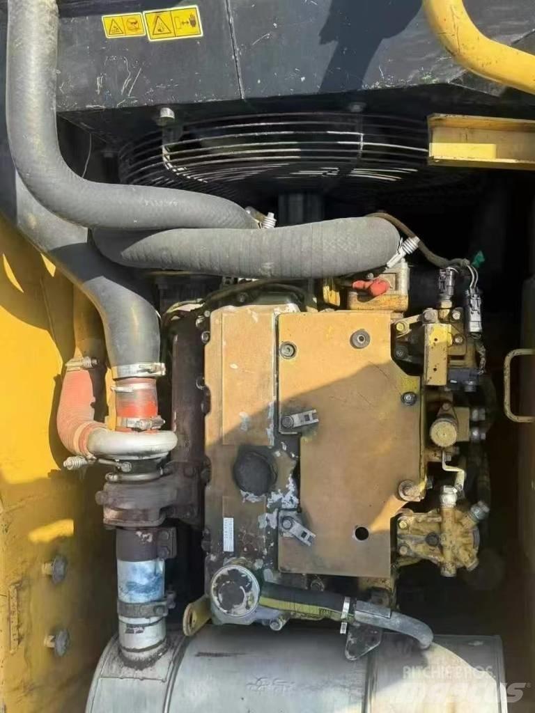 CAT 315 D Lánctalpas kotrók