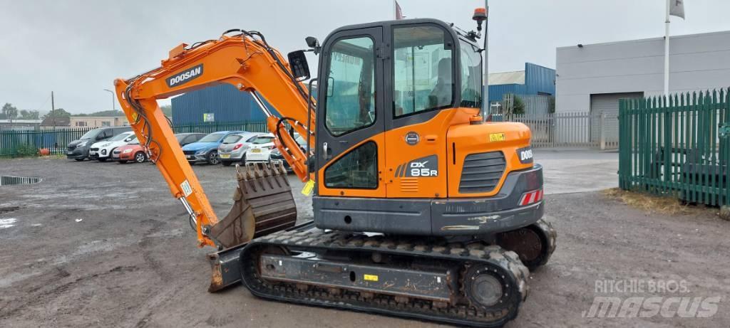 Doosan DX85-3 Mini kotrók < 7t