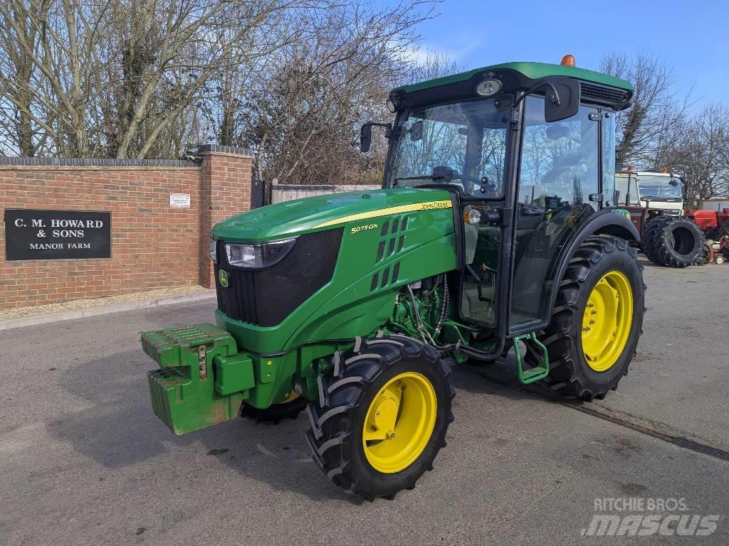 John Deere 5075GN Traktorok