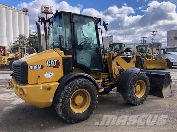CAT 908 M Gumikerekes homlokrakodók