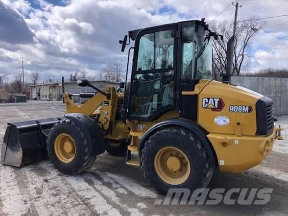 CAT 908 M Gumikerekes homlokrakodók