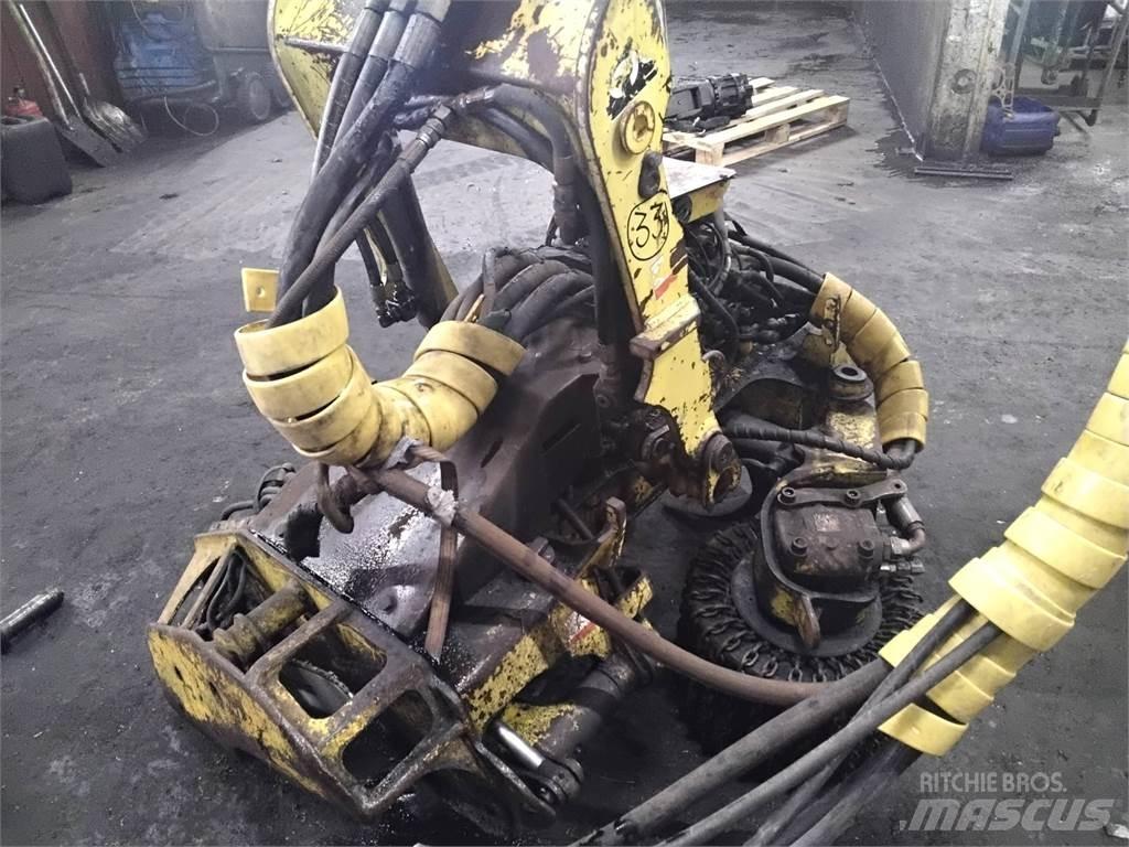 Timberjack 743 Betakarító fejek