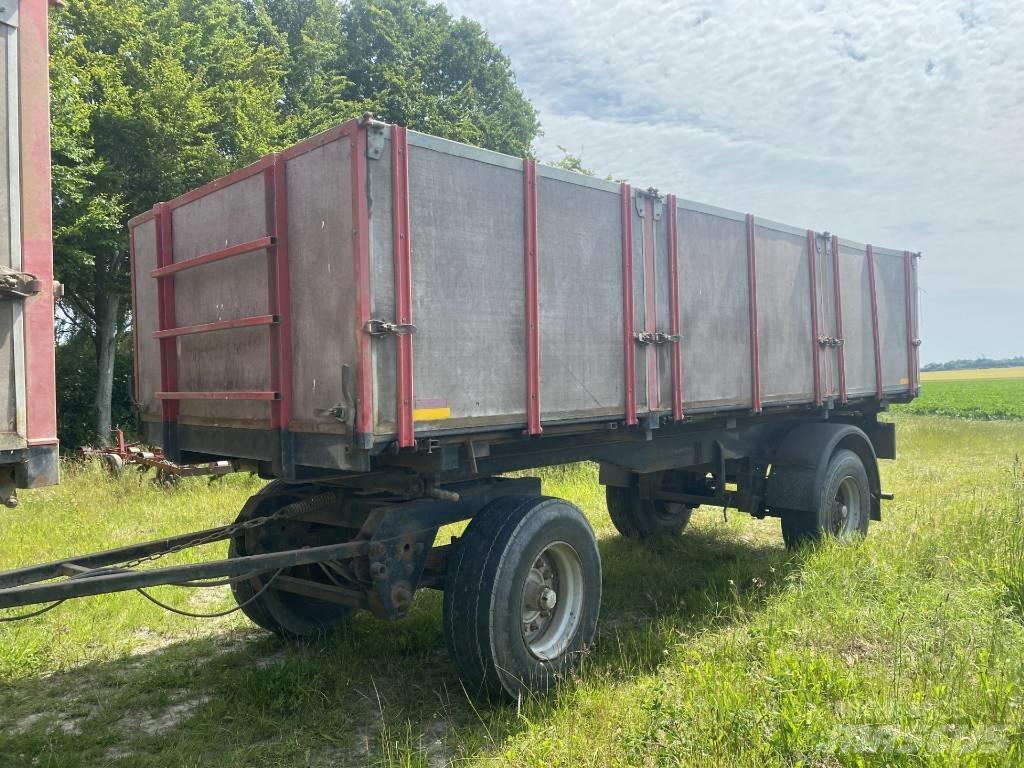 Scania vogntræk Billenő Mezőgazdasági pótkocsik