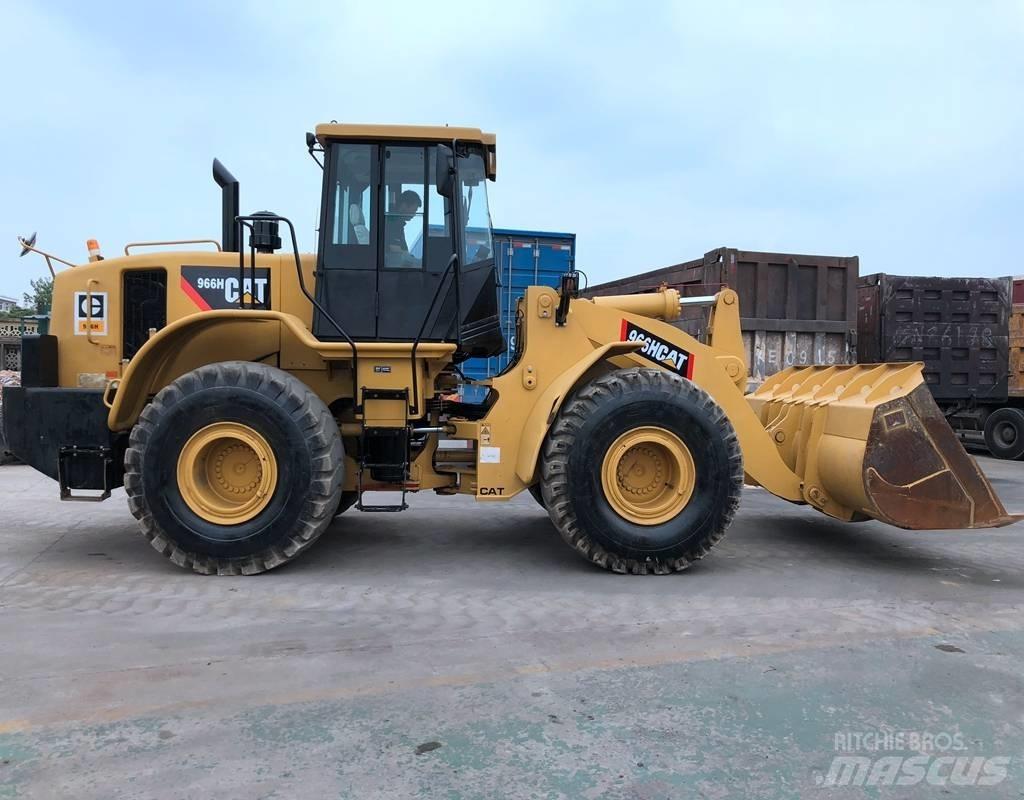 CAT 966H Gumikerekes homlokrakodók
