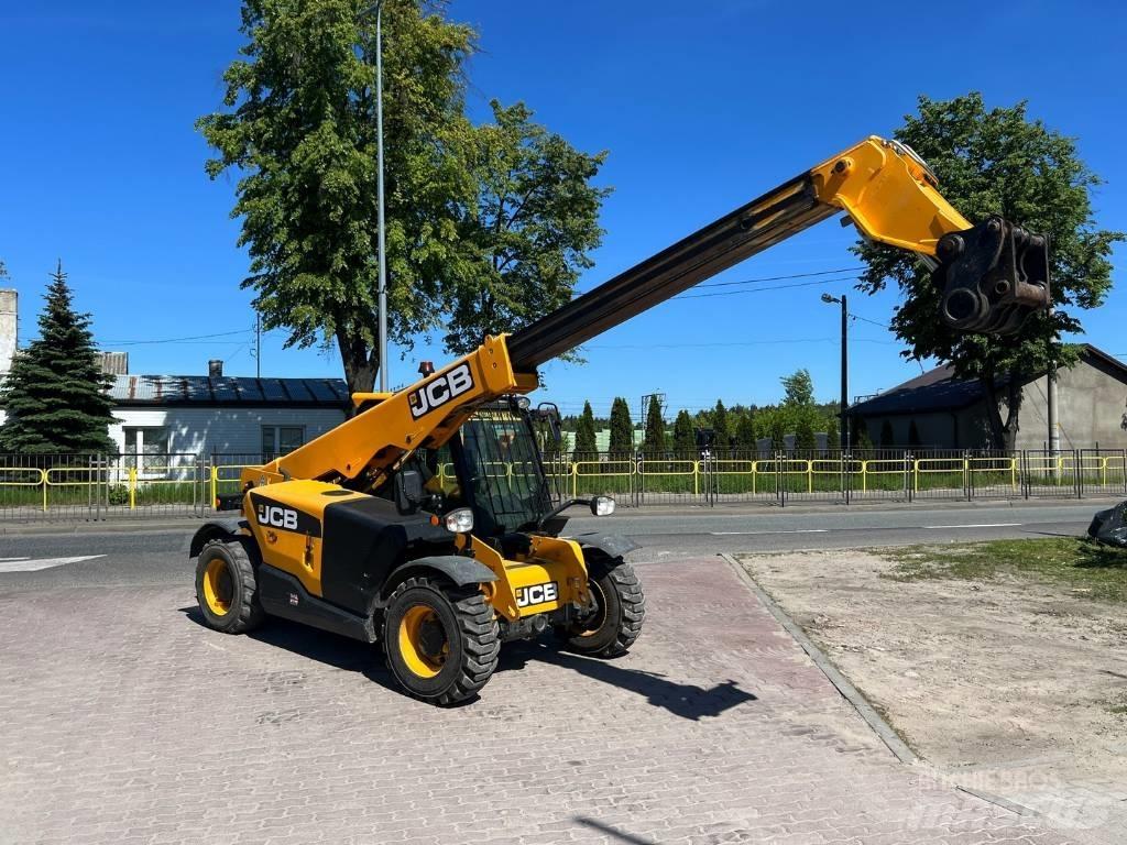 JCB 525-60 Hiviz Teleszkópos rakodók