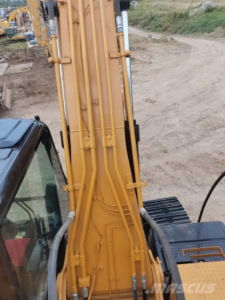 CAT 320 D Lánctalpas kotrók