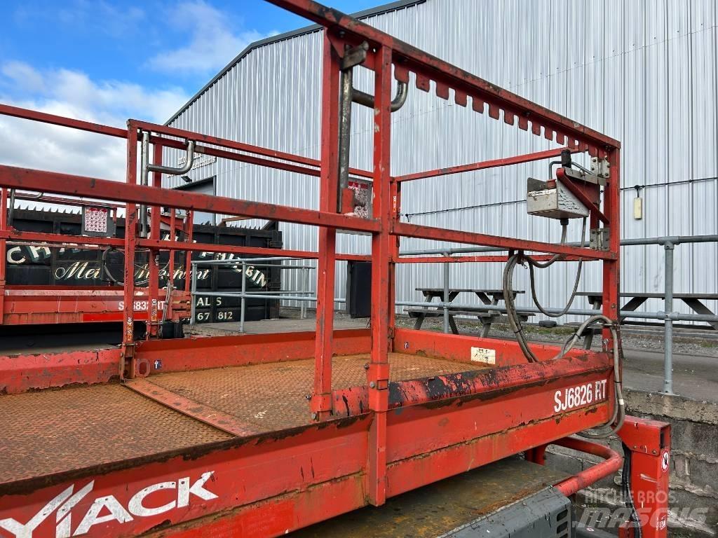 SkyJack SJ 6826 RT Ollós emelők