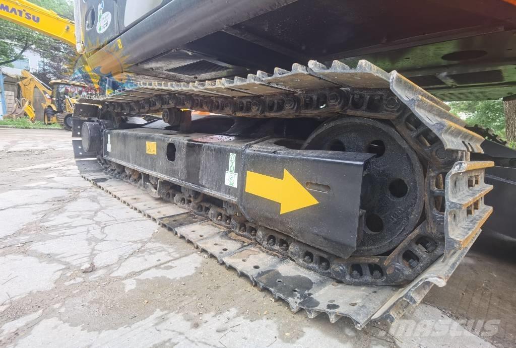 Hitachi ZX 70 Közepes (midi) kotrók 7 t - 12 t
