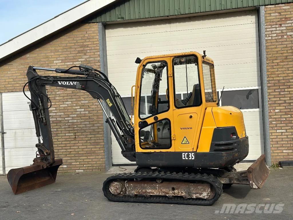 Volvo EC35 Mini kotrók < 7t