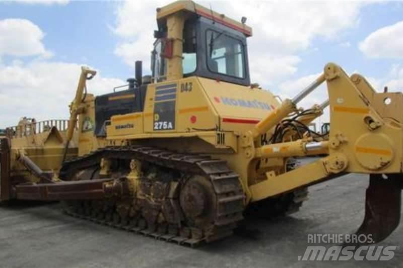 Komatsu D275A-5 lánctalpas dózerek