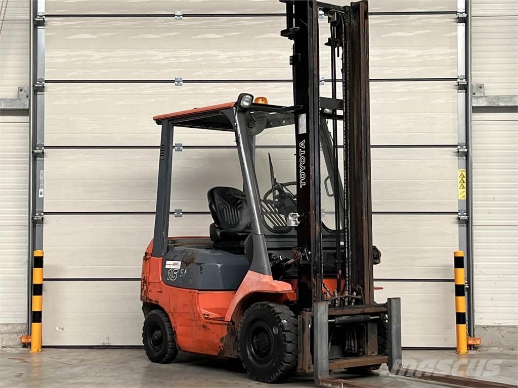 Toyota 02-7FDF15 Dízel targoncák